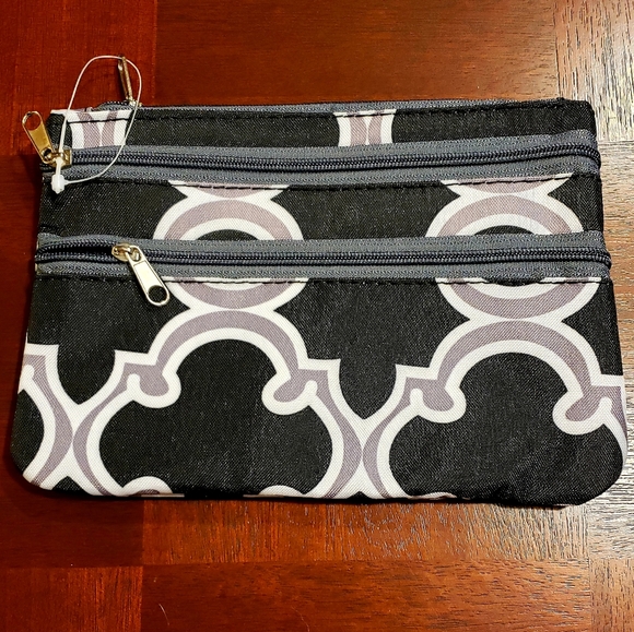 Handbags - Multi pocket Travel bag